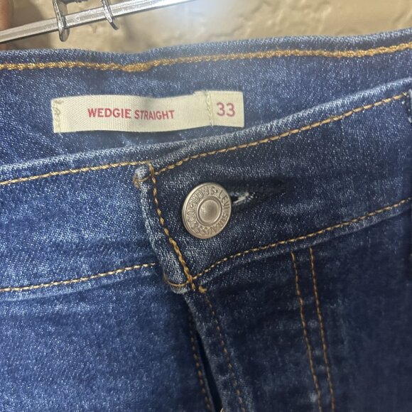 Levi's Women’s Wedgie Straight Stretch Denim Jeans Dark Blue Size 33 - Picture 3 of 9
